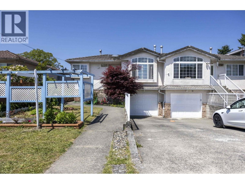 7523 17TH Avenue Burnaby British Columbia, V3N 1L6 - 4 Bedrooms Condo For Sale