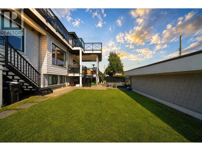 6860 HYCREST Drive | Burnaby British Columbia | Slide Image Thirty-eight