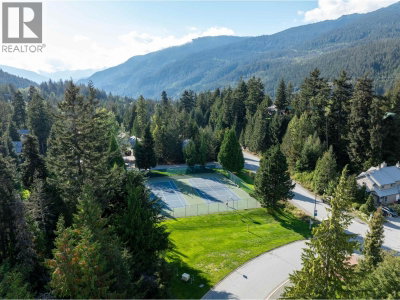 2741 COYOTE Place | Whistler British Columbia | Slide Image Twenty-five
