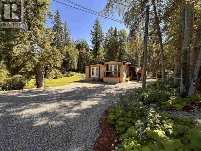 1122 ELLISON Road | Quesnel British Columbia | Slide Image Two