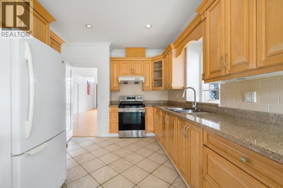 5989 RUMBLE Street | Burnaby British Columbia | Slide Image Thirteen