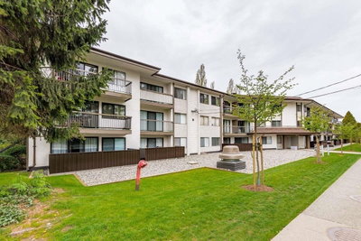 15020 NORTH BLUFF Road | White Rock British Columbia | Slide Image Nineteen