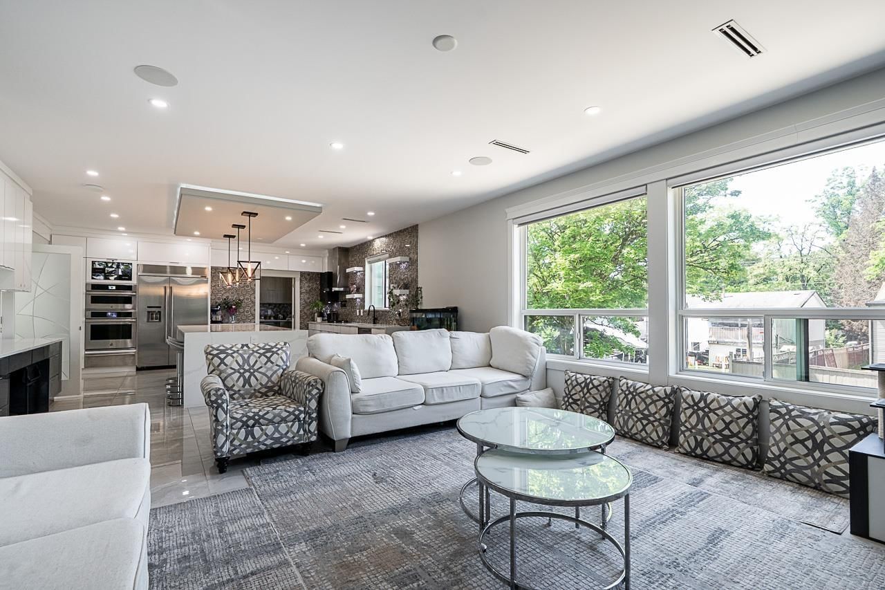 9417 132A Street, Surrey, British Columbia V3V 6W3