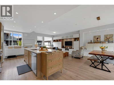 41238 HIGHLINE Place | Squamish British Columbia | Slide Image Seventeen