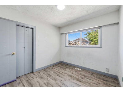 14742 106A Avenue | Surrey British Columbia | Slide Image Three