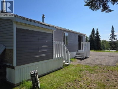 5931 COOK Court | Prince George British Columbia | Slide Image Four