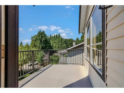 34981 BERNINA Court | Abbotsford British Columbia | Slide Image Ten