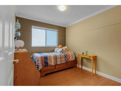34981 BERNINA Court | Abbotsford British Columbia | Slide Image Fifteen