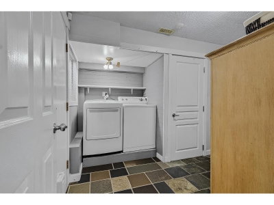 34981 BERNINA Court | Abbotsford British Columbia | Slide Image Twenty-two