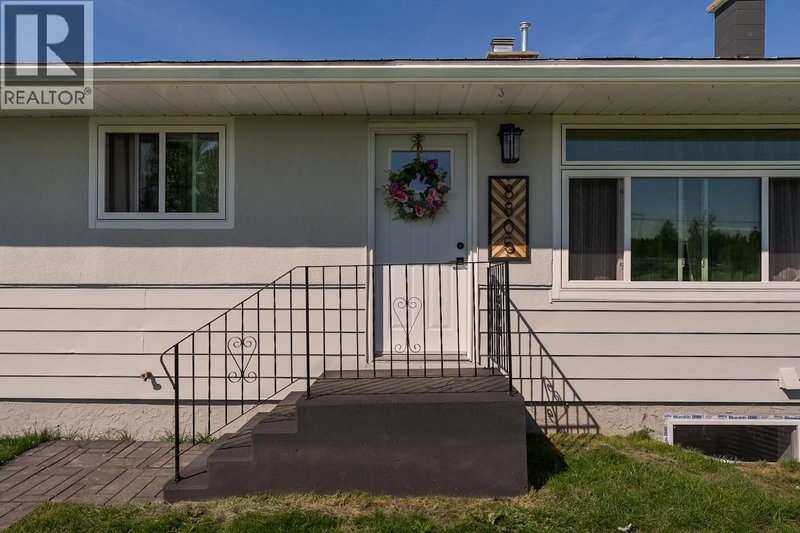 8805 CHILCOTIN Road Prince George British Columbia, V2N 5V9 - 4 Bedrooms Home For Sale