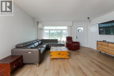 8805 CHILCOTIN Road | Prince George British Columbia | Slide Image Six