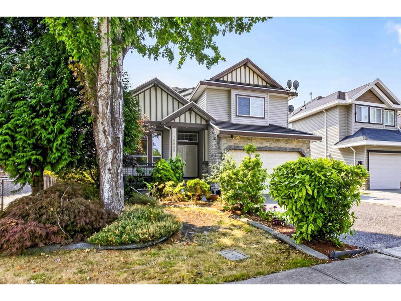 16688 63B Avenue Surrey British Columbia, V3S 0W4 - 7 Bedrooms Home For Sale