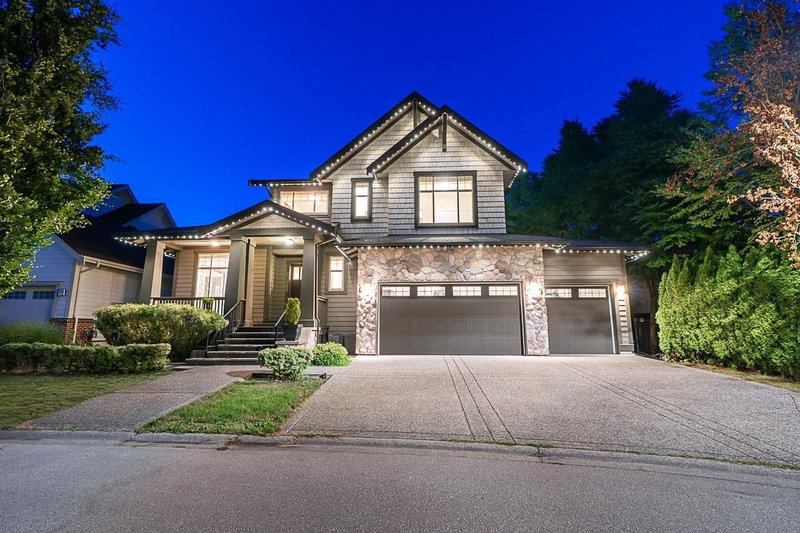23165 MUENCH Trail Langley British Columbia, V1M 4G1 - 5 Bedrooms Waterfront Home For sale