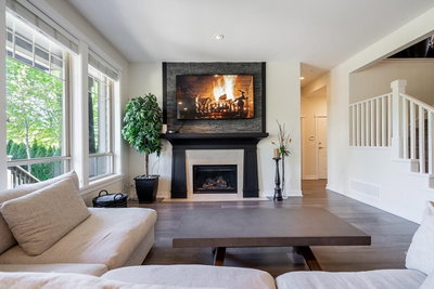 23165 MUENCH Trail | Langley British Columbia | Slide Image Four