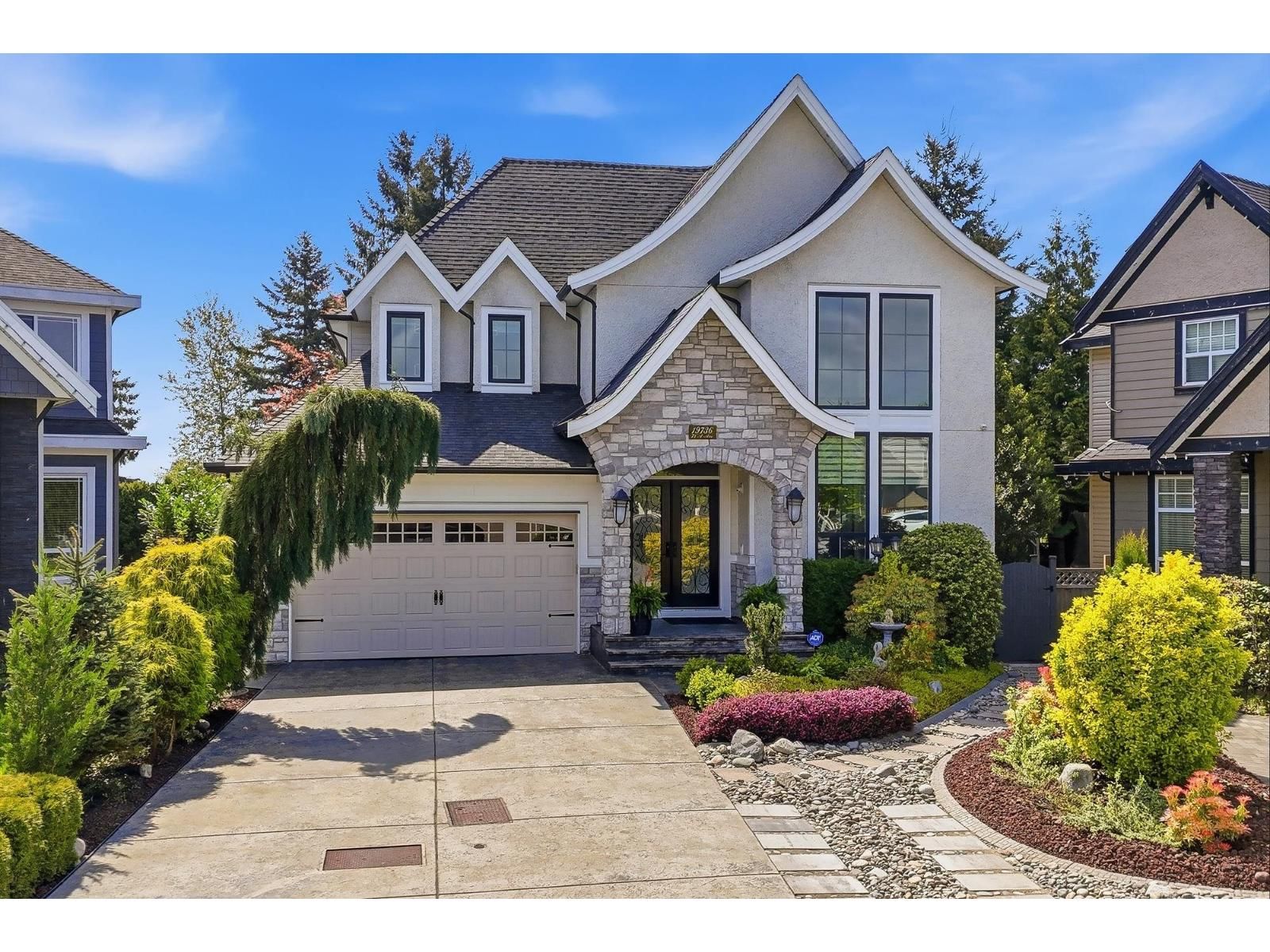 19736 71A Avenue, Langley, British Columbia V2Y 3G8