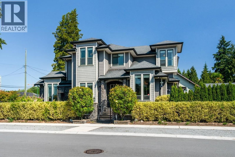 7188 GRAY Avenue Burnaby British Columbia, V5J 3Y8 - 7 Bedrooms Home For Sale