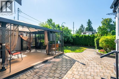7188 GRAY Avenue | Burnaby British Columbia | Slide Image Eighteen