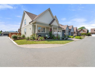 6110 MILLER Drive | Chilliwack British Columbia | Slide Image Two