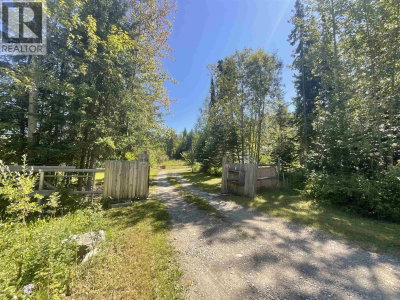 3994 CARAVELLE Road | Quesnel British Columbia | Slide Image Fifteen