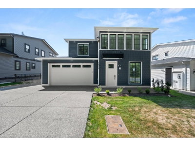 34030 PARR Avenue | Mission British Columbia | Slide Image One