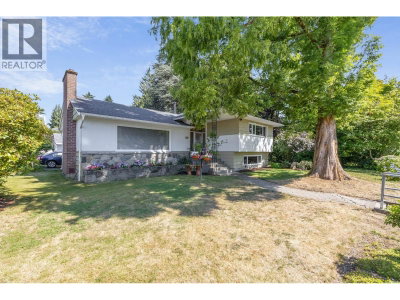 541 COCHRANE Avenue | Coquitlam British Columbia | Slide Image One