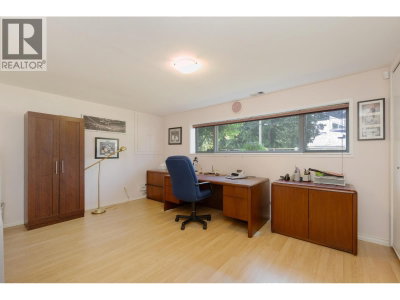 541 COCHRANE Avenue | Coquitlam British Columbia | Slide Image Twenty-two