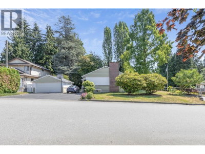 541 COCHRANE Avenue | Coquitlam British Columbia | Slide Image Thirty
