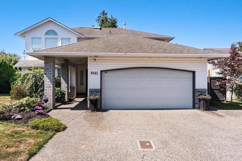 6045 GLENROY Drive Chilliwack British Columbia, V2R 2H8 - 4 Bedrooms Home For Sale