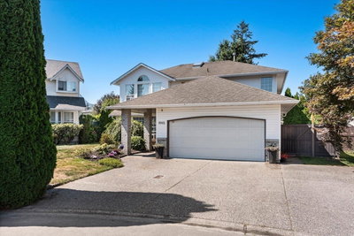 6045 GLENROY Drive | Chilliwack British Columbia | Slide Image Two