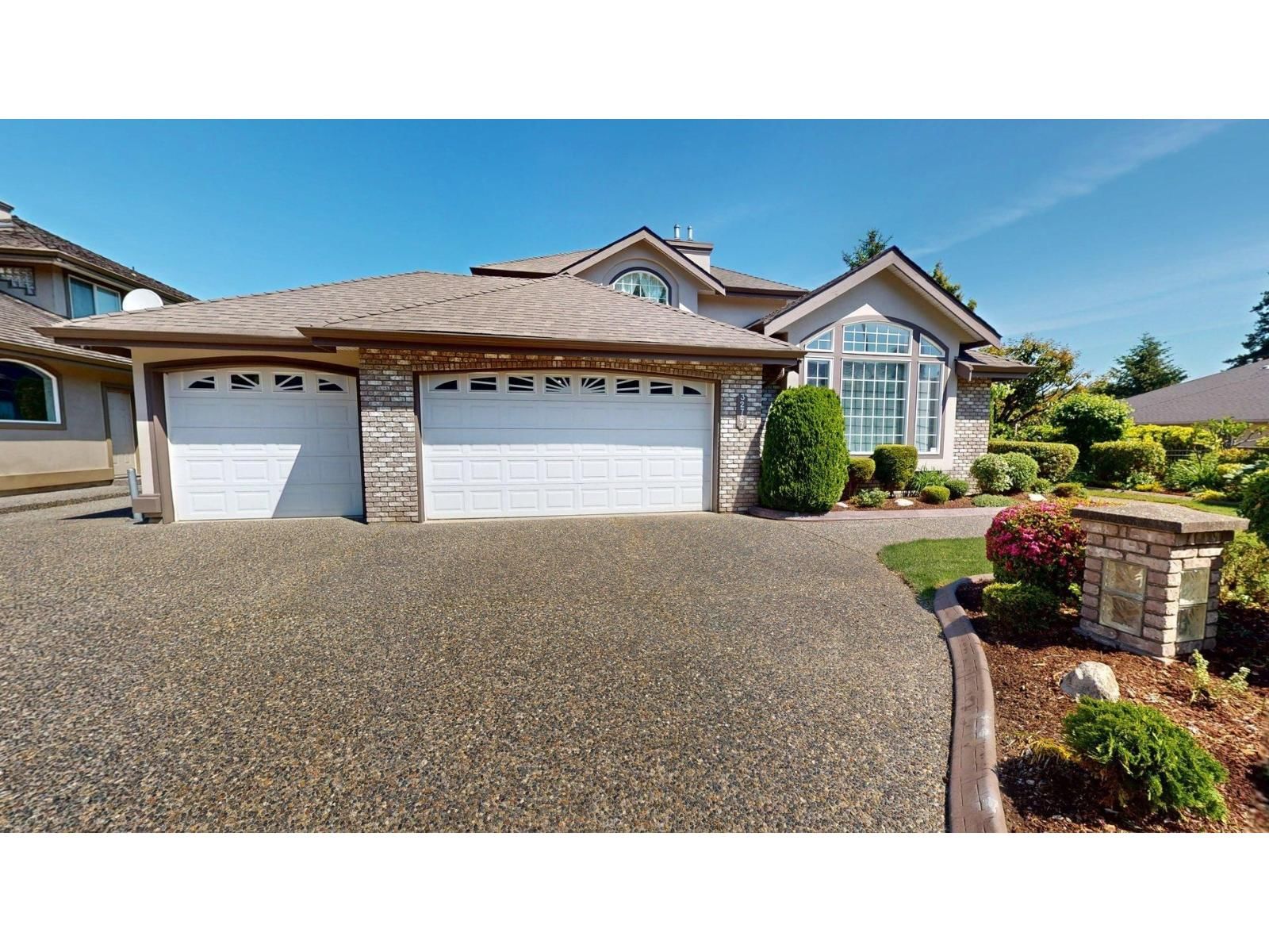 32767 CHILCOTIN Drive, Abbotsford, British Columbia V2T 5S5