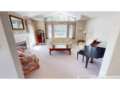 32767 CHILCOTIN Drive | Abbotsford British Columbia | Slide Image Ten