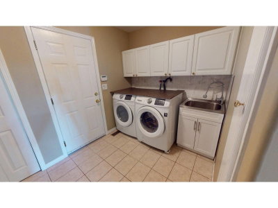 32767 CHILCOTIN Drive | Abbotsford British Columbia | Slide Image Twenty