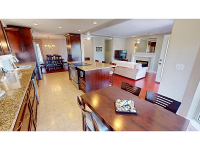 32767 CHILCOTIN Drive | Abbotsford British Columbia | Slide Image Five