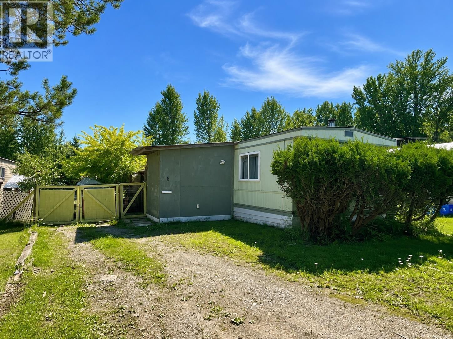 950 ANDERSON Drive, Quesnel, British Columbia V2J 1G5