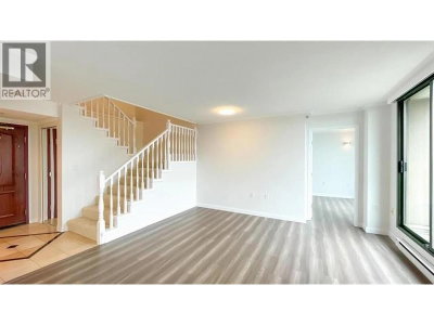 7380 ELMBRIDGE Way | Richmond British Columbia | Slide Image Eleven