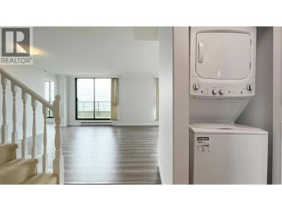 7380 ELMBRIDGE Way | Richmond British Columbia | Slide Image Thirteen