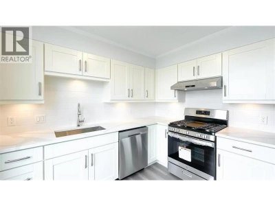 7380 ELMBRIDGE Way | Richmond British Columbia | Slide Image Four