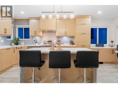 2131 FRASERVIEW Drive | Vancouver British Columbia | Slide Image Twelve