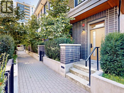 3930 DUMFRIES Street | Vancouver British Columbia | Slide Image Three