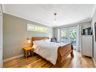 871 KENT Street | White Rock British Columbia | Slide Image Fifteen