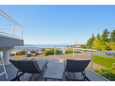 15441 ROYAL Avenue | White Rock British Columbia | Slide Image Seventeen