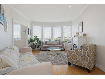15441 ROYAL Avenue | White Rock British Columbia | Slide Image Eight