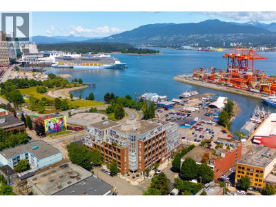 289 ALEXANDER Street | Vancouver British Columbia | Slide Image Twenty-seven