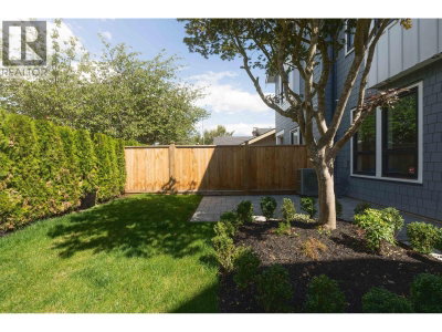 920 16TH Avenue | Vancouver British Columbia | Slide Image Twenty-two