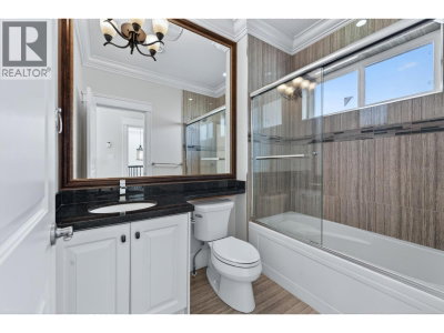 9631 SAUNDERS Road | Richmond British Columbia | Slide Image Twenty