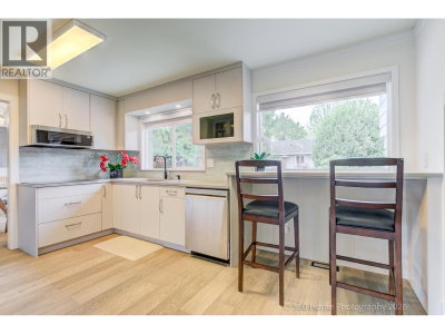 10711 ARGENTIA Drive | Richmond British Columbia | Slide Image Eleven