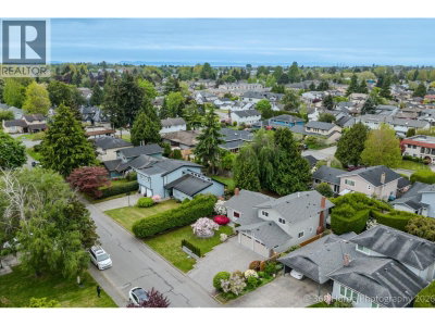 10711 ARGENTIA Drive | Richmond British Columbia | Slide Image Thirty-seven
