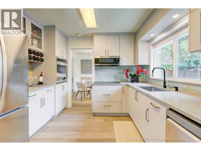10711 ARGENTIA Drive | Richmond British Columbia | Slide Image Nine