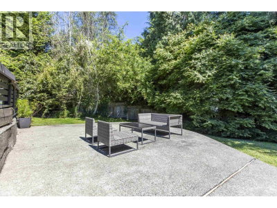3420 ROCKVIEW Place | West Vancouver British Columbia | Slide Image Ten