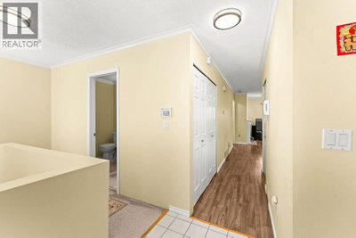 1190 FALCON Drive | Coquitlam British Columbia | Slide Image Twenty-four